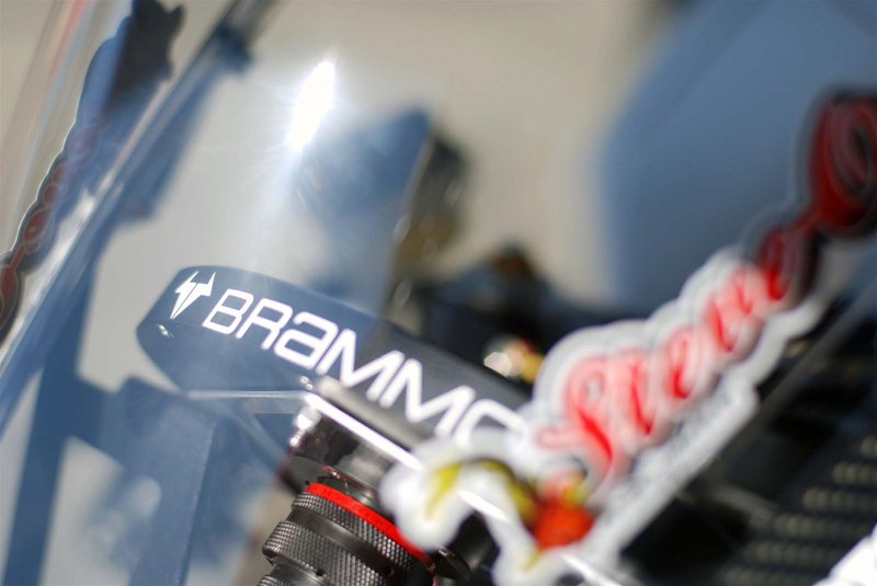Гоночный электроцикл Brammo Empulse RR 2012