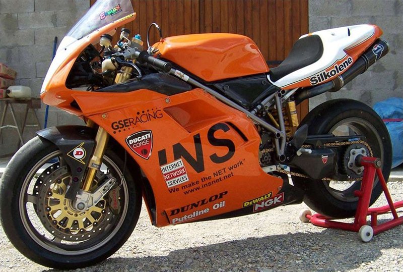 Ducati 996RS 1999 -  бывший гоночный мотоцикл Троя Бэйлисса