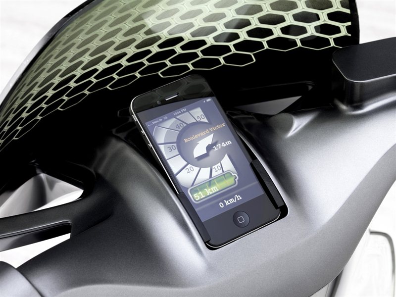 Mercedes-Benz начнут производство электроскутера Smart eScooter в 2014 году